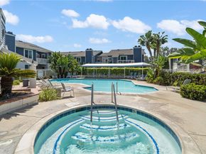 12042 Sylvan River 4, Fountain Valley CA 92708