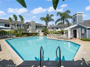 12042 Sylvan River 4, Fountain Valley CA 92708