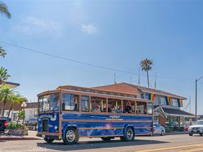 555 Through Street, Laguna Beach CA 92651