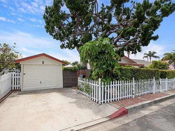 555 Through Street, Laguna Beach CA 92651