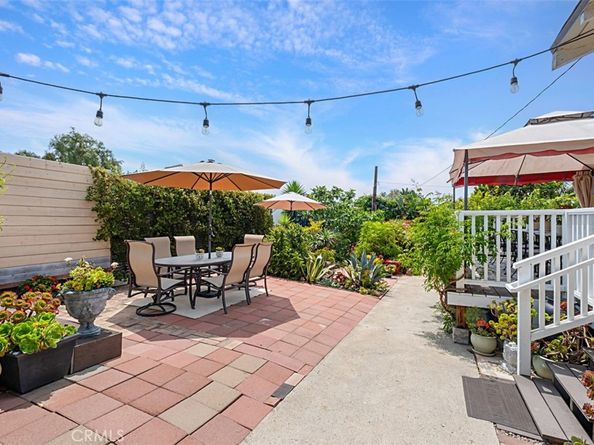555 Through Street, Laguna Beach CA 92651