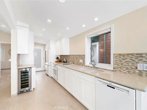 1051 Gaviota Drive, Laguna Beach CA 92651