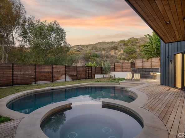 31831 Sunset Avenue, Laguna Beach CA 92651