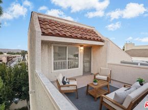 5333 Zelzah Avenue 338, Encino CA 91316