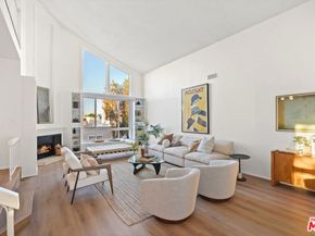 5333 Zelzah Avenue 338, Encino CA 91316