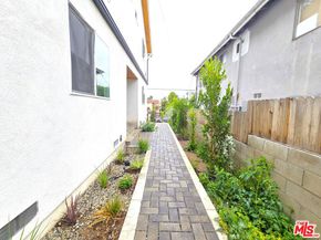 2516 Malabar Street, Los Angeles CA 90033