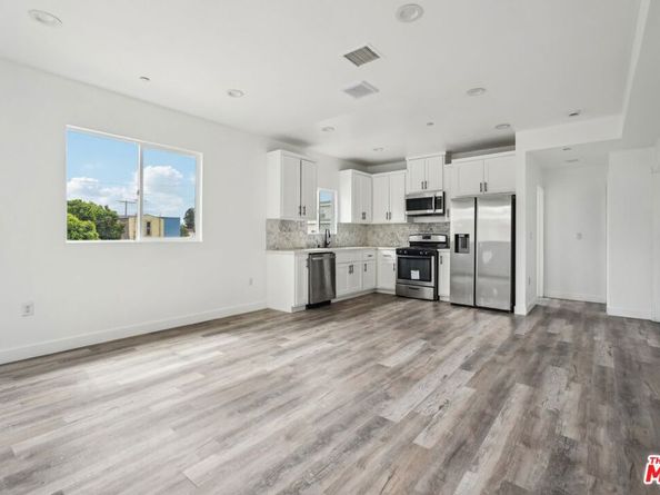 2516 Malabar Street, Los Angeles CA 90033