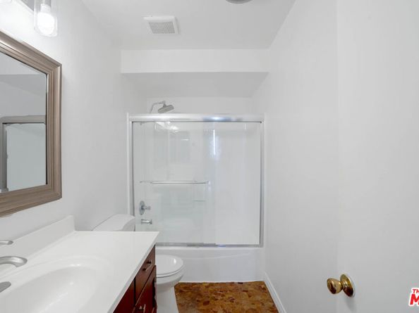 525 S Ardmore Avenue 121, Los Angeles CA 90020