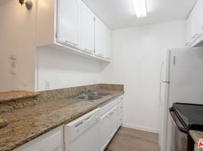 525 S Ardmore Avenue 121, Los Angeles CA 90020