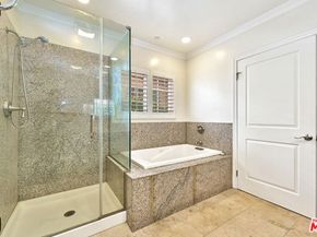 722 S Oxford Avenue 103, Los Angeles CA 90005