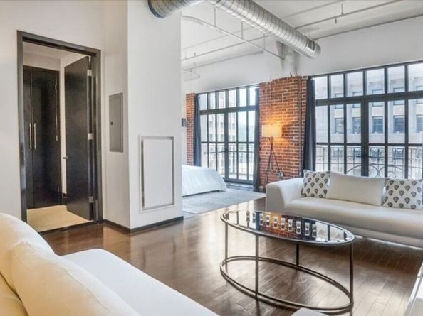 1645 Vine Street 905, Los Angeles CA 90028