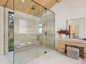 1749 Mandeville Lane, Los Angeles CA 90049