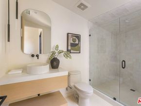 1749 Mandeville Lane, Los Angeles CA 90049
