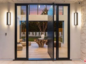 1749 Mandeville Lane, Los Angeles CA 90049