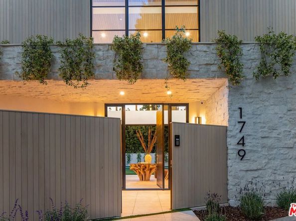 1749 Mandeville Lane, Los Angeles CA 90049