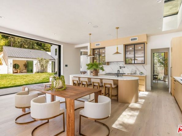 1749 Mandeville Lane, Los Angeles CA 90049