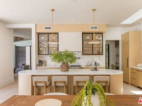 1749 Mandeville Lane, Los Angeles CA 90049