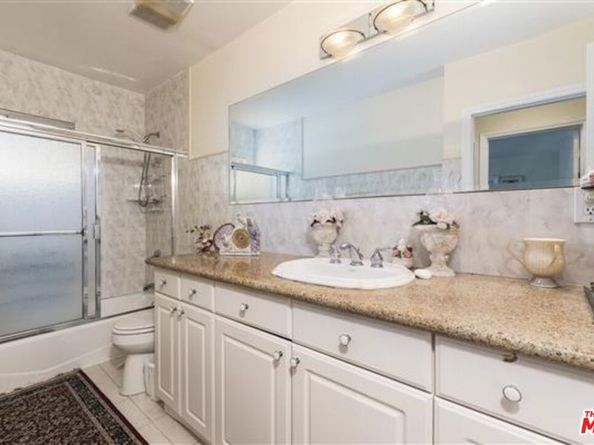 486 S Sherbourne Drive, Los Angeles CA 90048