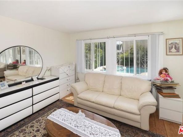 486 S Sherbourne Drive, Los Angeles CA 90048