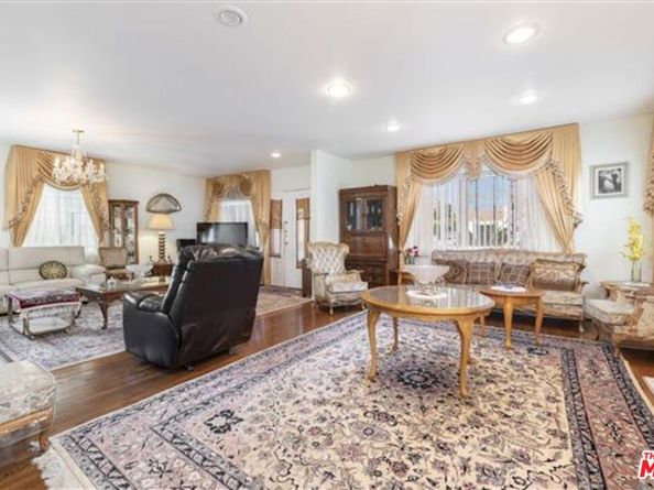 486 S Sherbourne Drive, Los Angeles CA 90048