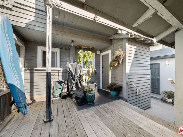 22 20th Avenue, Venice CA 90291