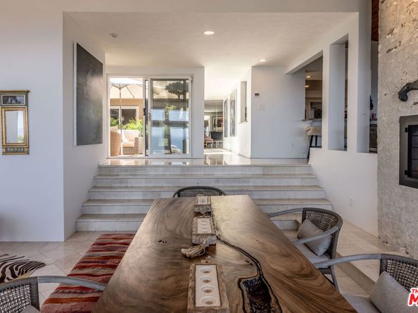 24624 Blue Dane Lane, Malibu CA 90265