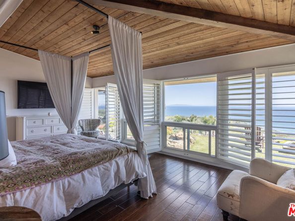24624 Blue Dane Lane, Malibu CA 90265