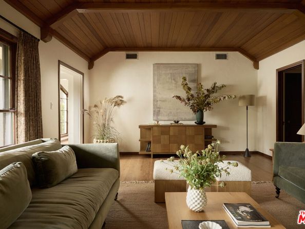 2035 Monte Vista Street, Pasadena CA 91107