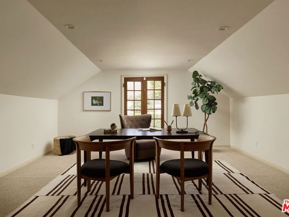 2035 Monte Vista Street, Pasadena CA 91107