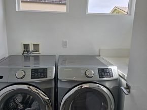 6007 Barton Avenue, Los Angeles CA 90038