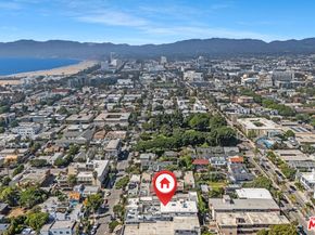 2431 3rd Street 10, Santa Monica CA 90405