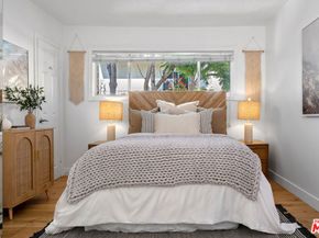 2431 3rd Street 10, Santa Monica CA 90405