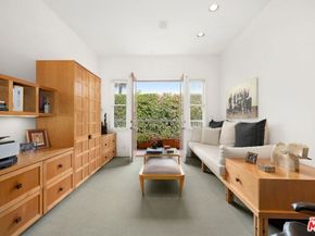 603 Ocean Avenue 1East, Santa Monica CA 90402