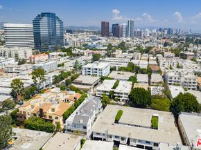 1315 S Carmelina Avenue, Los Angeles CA 90025
