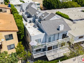 1315 S Carmelina Avenue, Los Angeles CA 90025
