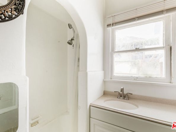 426 N Avenue 64, Los Angeles CA 90042