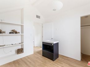 426 N Avenue 64, Los Angeles CA 90042