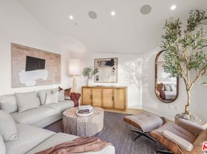 2530 Beverley Avenue, Santa Monica CA 90405