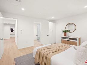 2530 Beverley Avenue, Santa Monica CA 90405
