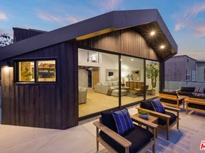 2530 Beverley Avenue, Santa Monica CA 90405
