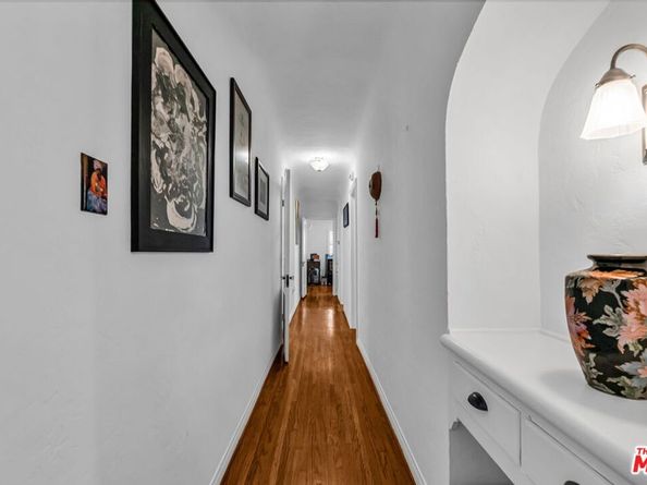 8759 S Hobart Boulevard, Los Angeles CA 90047
