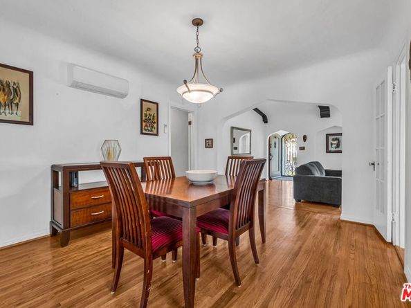8759 S Hobart Boulevard, Los Angeles CA 90047