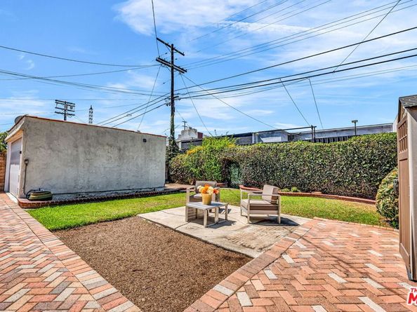 8759 S Hobart Boulevard, Los Angeles CA 90047
