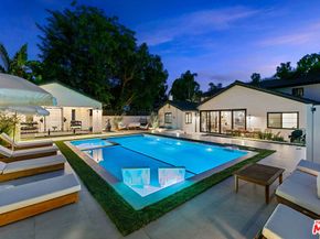 22269 Avenue San Luis, Woodland Hills CA 91364