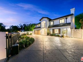 22269 Avenue San Luis, Woodland Hills CA 91364