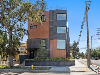 3601 McLaughlin Ave