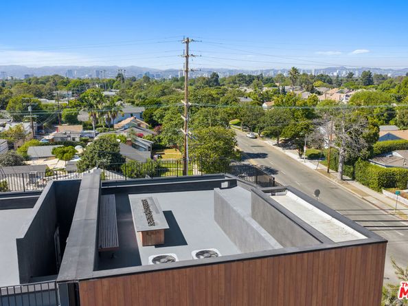 3601 McLaughlin Ave, Los Angeles CA 90066