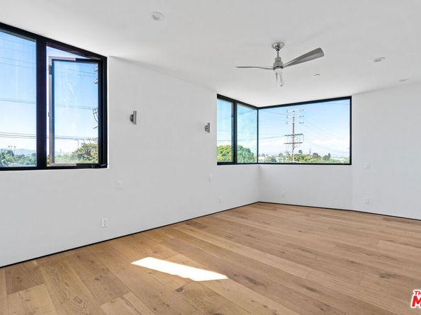 3601 McLaughlin Ave, Los Angeles CA 90066