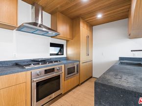 3601 McLaughlin Ave, Los Angeles CA 90066
