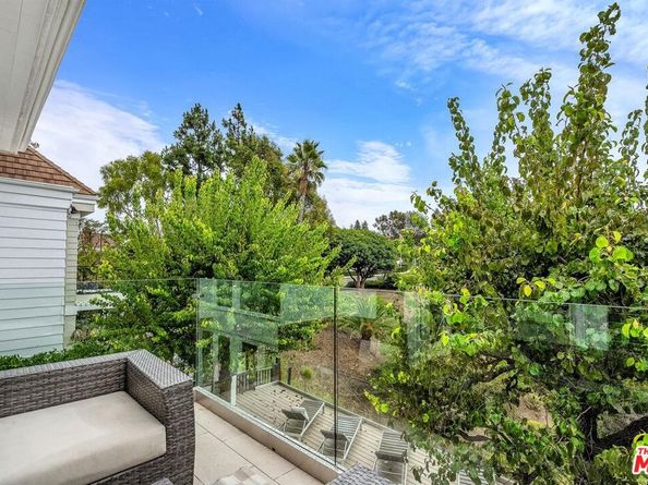 2205 Canyonback Road, Los Angeles CA 90049